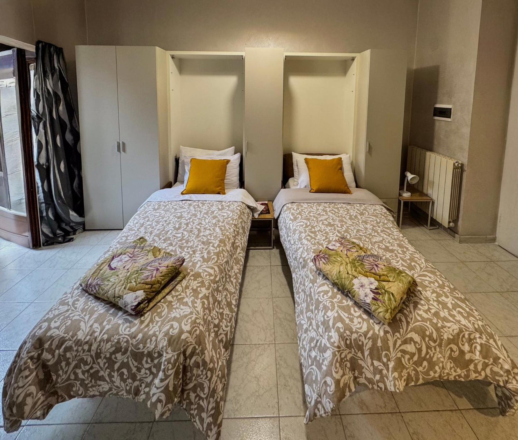 Apartment Via Dante Dinanni Turin